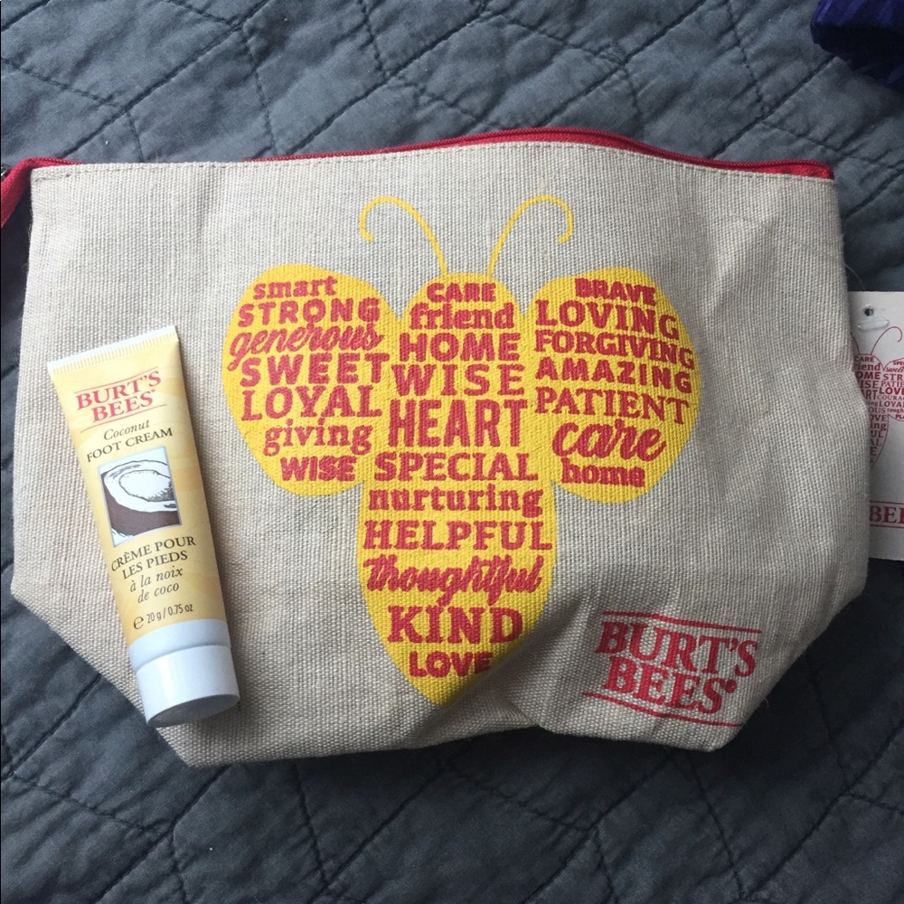 Burt’s Bees foot cream 🌸2 for $5